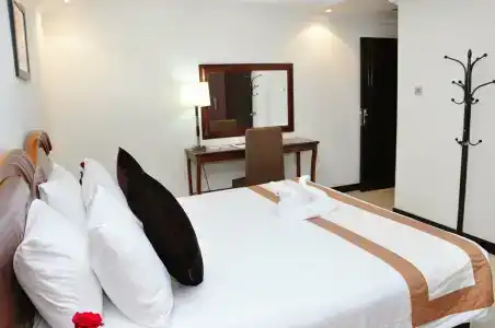 Ewan Ajman Suites - 32