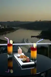 Clarion Golden Horn - 25