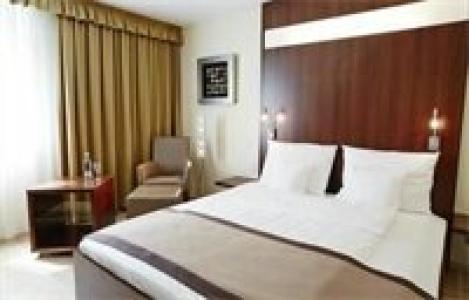 Best Western Macrander Frankfurt/Kaiserlei - 48