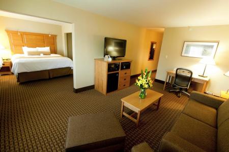 Best Western Plus GranTree Inn - 62