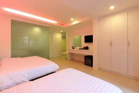 Armoni Patong Beach - 60