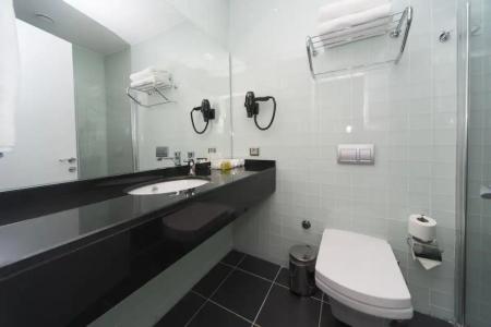 Ramada Encore Istanbul Kartal - 78