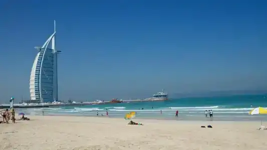 Beach Walk Boutique - 1