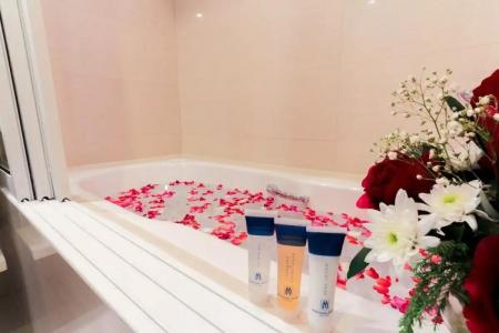 Mandarin Managed by Centre Point - 42