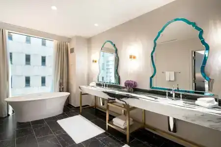 Grand Bohemian Charlotte, Autograph Collection - 28