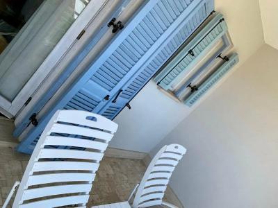 Unique-Boutique Class - Adults Only - 37