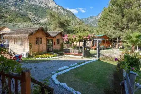 Sea Valley Bungalows - 1