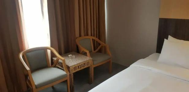 Ariston Bangkok - 90