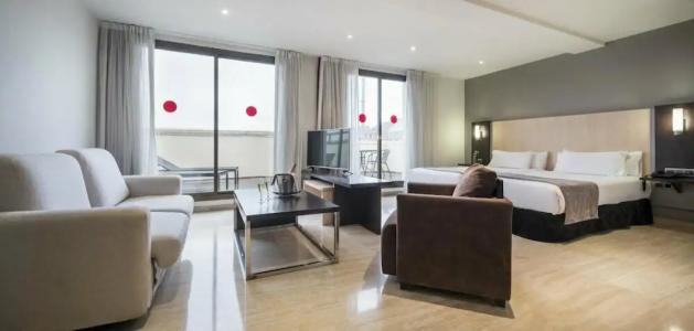 Ilunion Almirante - 88