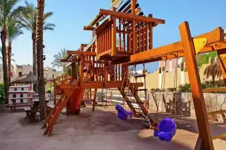 DoubleTree by Hilton Sharks Bay Resort - 99