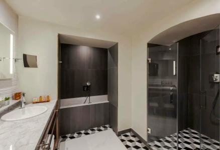 Best Western Premier Kapital Opéra - 52