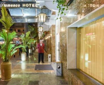 Golden Tulip Flamenco Cairo - 12