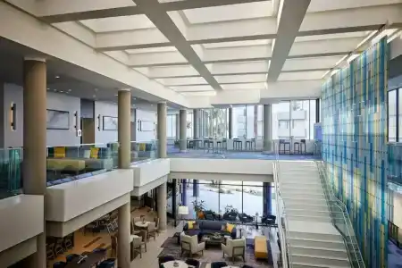 Ventura Beach Marriott - 69