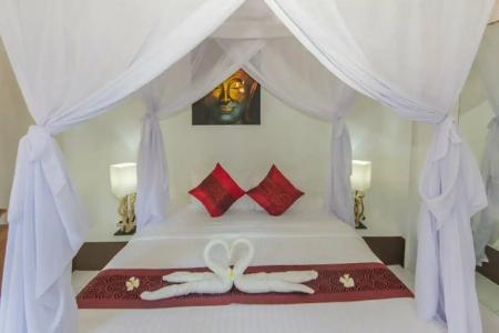 The White Cottage - 29