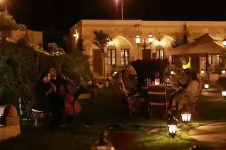 Seraphim Cave Suites & SPA - 2