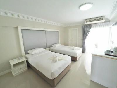 Romance Sukhumvit 97 - 31
