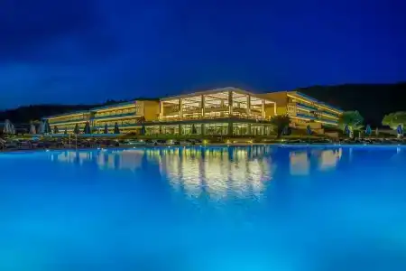 Ammoa Luxury & Spa Resort