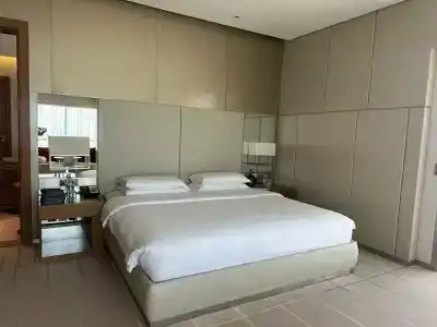 Radisson Blu, Dubai Media City - 91