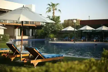 Dubai Marine Beach Resort & Spa - 28