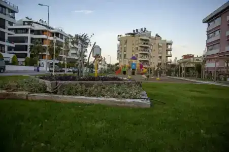 Golden World Suite - 11