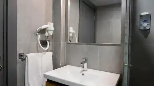 OPERA SUITES Apart - 47