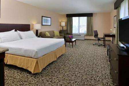 Holiday Inn Express Fresno River Park Highway 41, an IHG