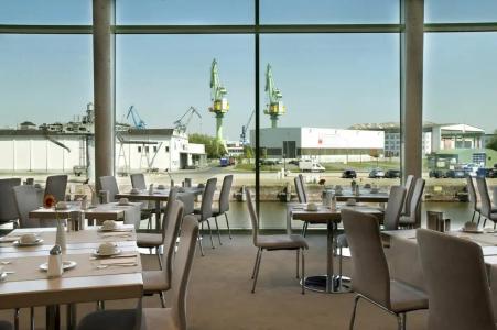 Best Western Plus Bremerhaven - 30