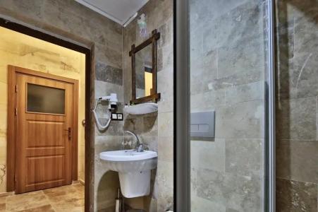 Yusuf Bey House - 89