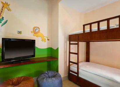 Coral Sea Aqua Club Resort - 23
