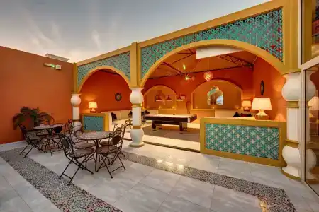 Radisson Blu, Ajman - 45