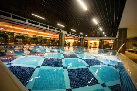 Royal Stay Palace - 68