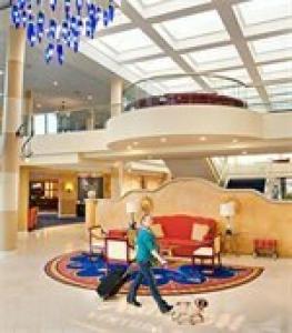 Ventura Beach Marriott - 42