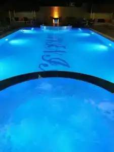 Lavinia Apart & - 46