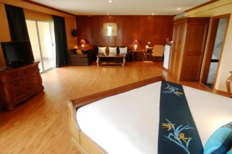 Sir James Resort - 22