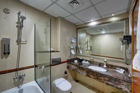 Golden Tulip Al Barsha - 50