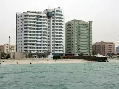 Ramada by Wyndham Beach Ajman - 1