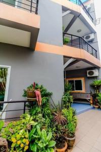 Baan Yuyen Karon Guesthouse - 68