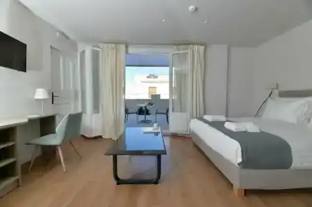 1900 ATHENIAN HOUSE - 10