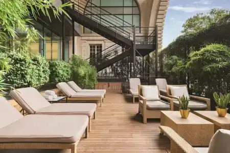 Shangri-La Paris - 15