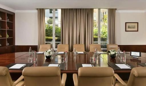 Hôtel Barrière Fouquet's Paris - 98