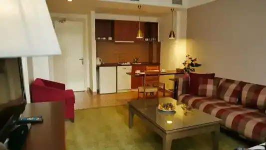TALEN OTEL - 68