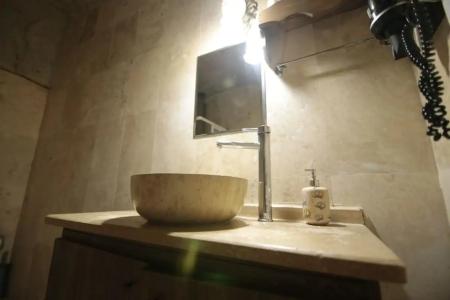 Phocas Cave Suites - 55