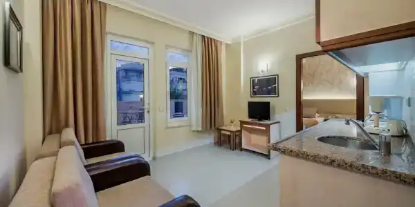 May Flower Apart - 77