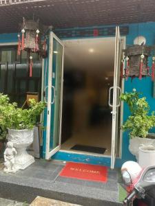 Arawana Express Chinatown - 17