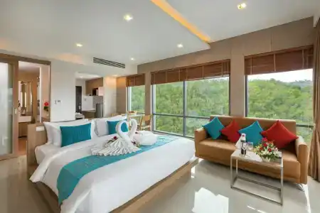 Patong Bay Hill Resort - SHA Extra Plus - 95