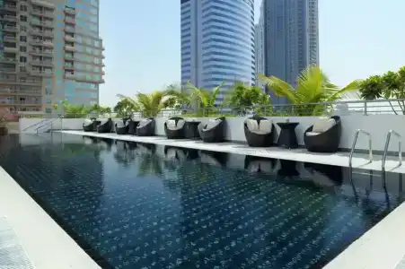 Mövenpick Jumeirah Lakes Towers Dubai - 17