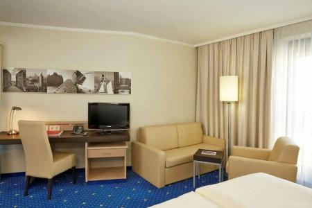 H4 Hamburg Bergedorf - 76