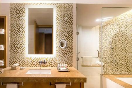 Swissôtel Al Ghurair - 83