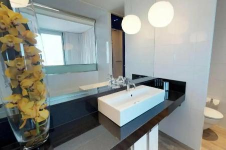 The Level at Melia Barcelona Sky - 68