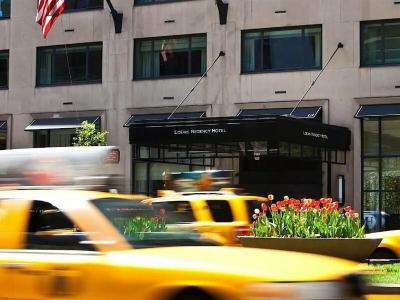 Loews Regency New York - 81